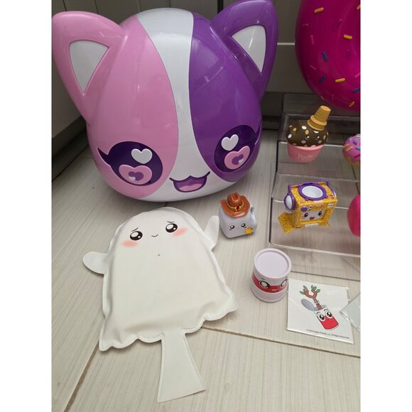 Lankybox Lot 20 pc with squishies, figures, and more! Great lot Shark & Cat - Picture 6 of 6